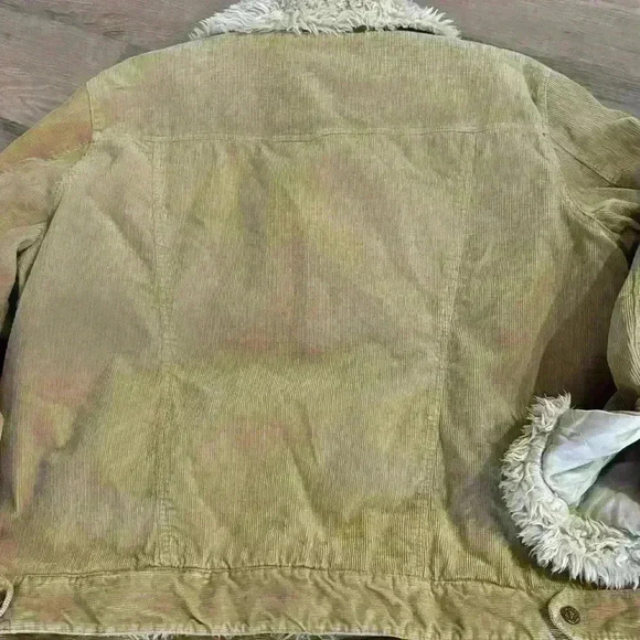 Vintage Dollhouse corduroy, Retro, Y2K, Aspen, Lake Tahoe, Snow, classic - Picture 5 of 5